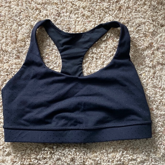 Lululemon Sports Bra, Size 6 - Picture 2 of 3